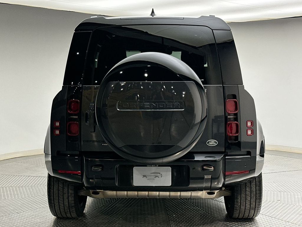 Thumbnail: 2023 Land Rover Defender - 12