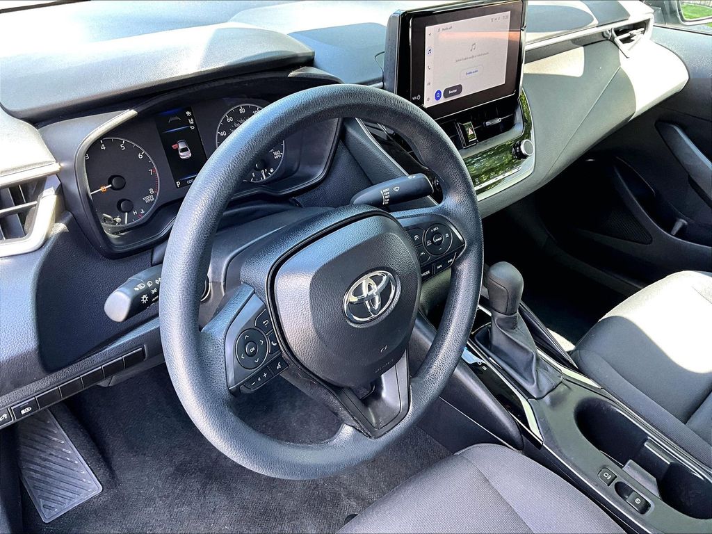 2024 Toyota Corolla — photo 8