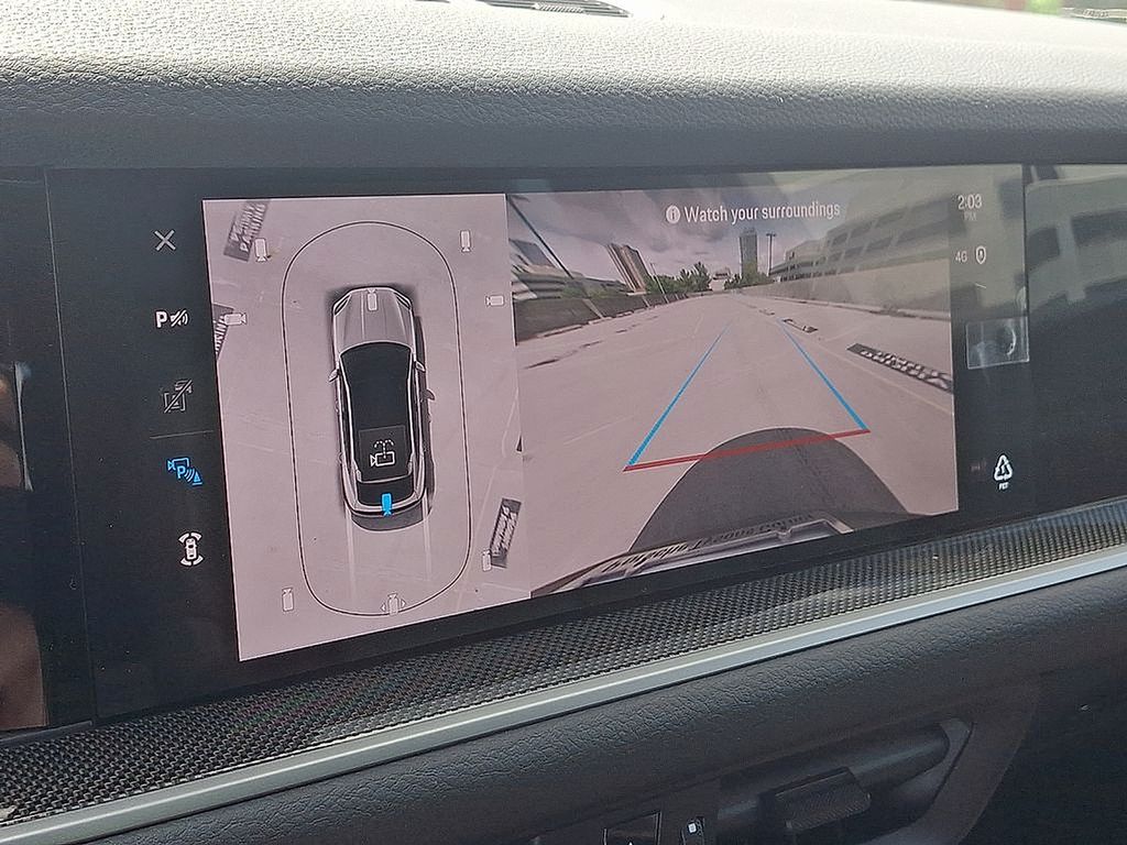 Thumbnail: 2025 Porsche  - 22