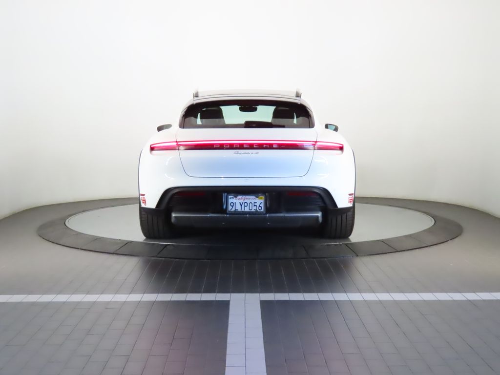 Thumbnail: 2024 Porsche Taycan - 6