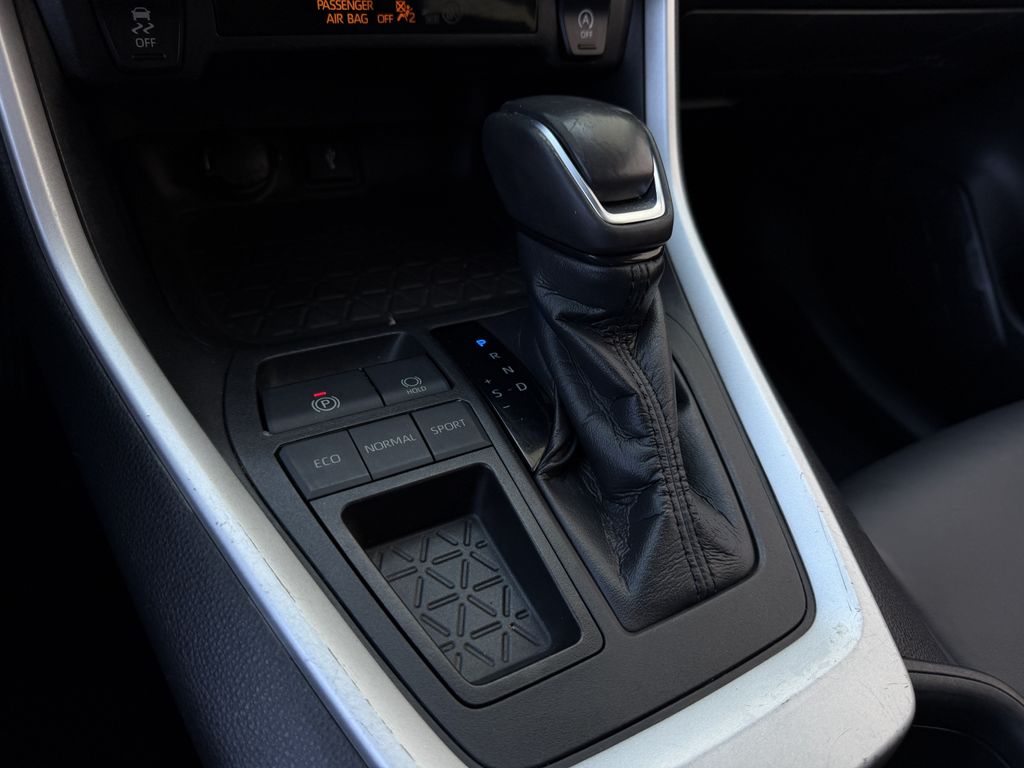 Used 2021 Toyota RAV4 SUV
