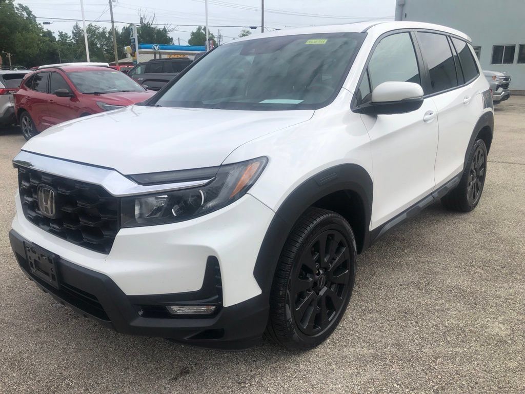 Platinum White 2023 Honda Passport SUV / Crossover All-Wheel Drive 9-Speed Automatic