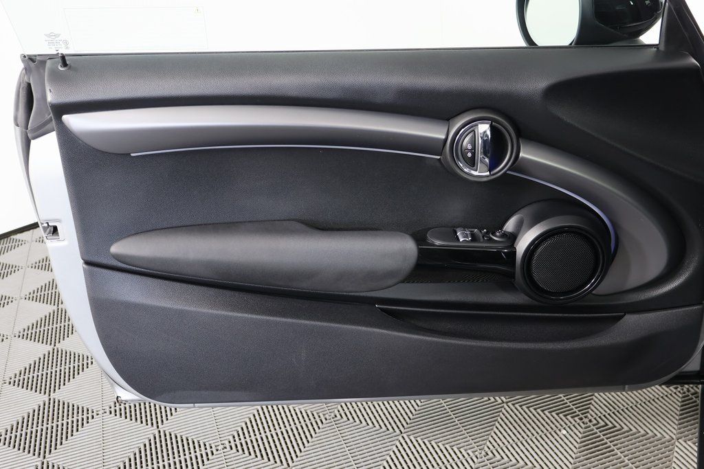 Thumbnail: 2023 MINI Cooper - 10