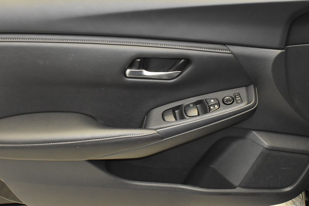 2023 Nissan Sentra S 10