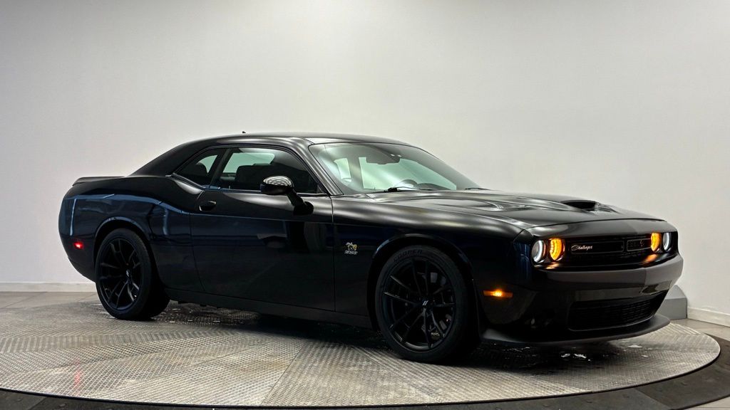 Thumbnail: 2019 Dodge Challenger - 8