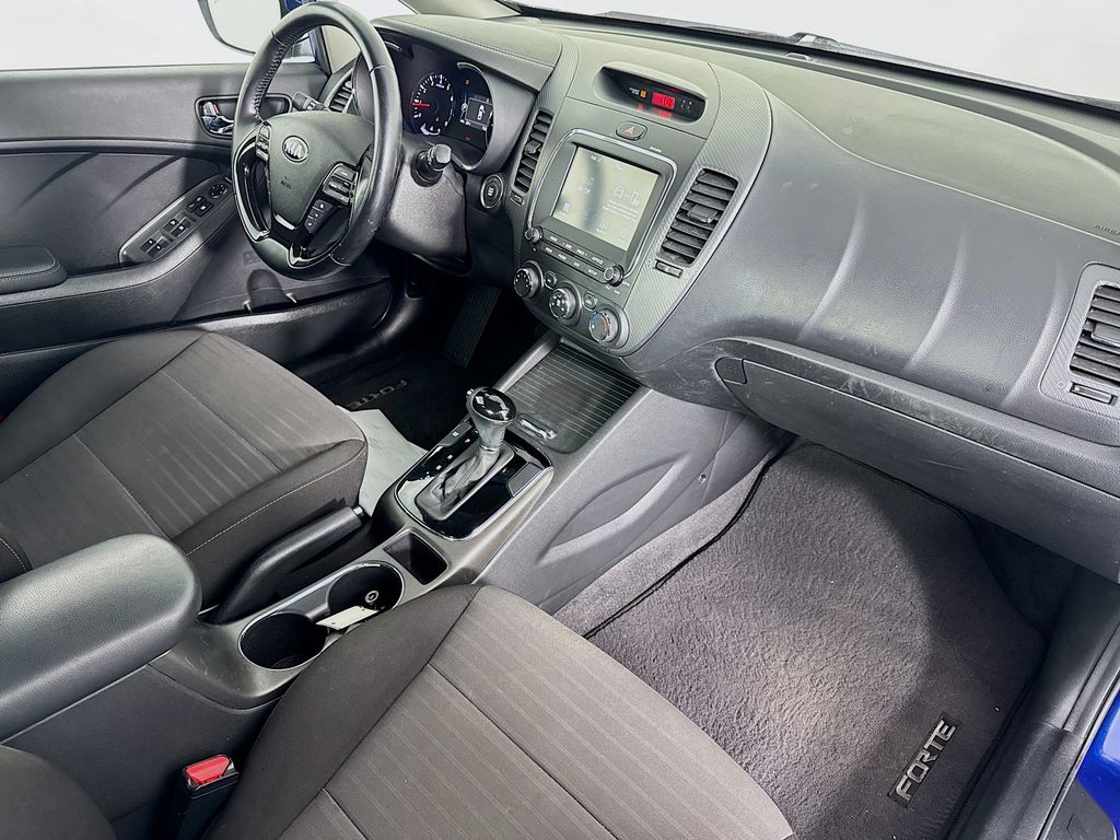 Used Car 2017 Kia Forte  S For Sale Under $12,000 In Austin, Texas