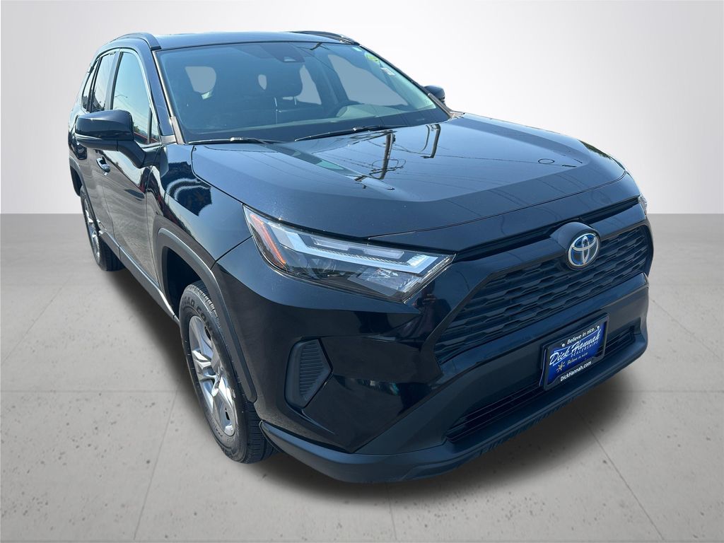 2023 Toyota RAV4 Hybrid XLE