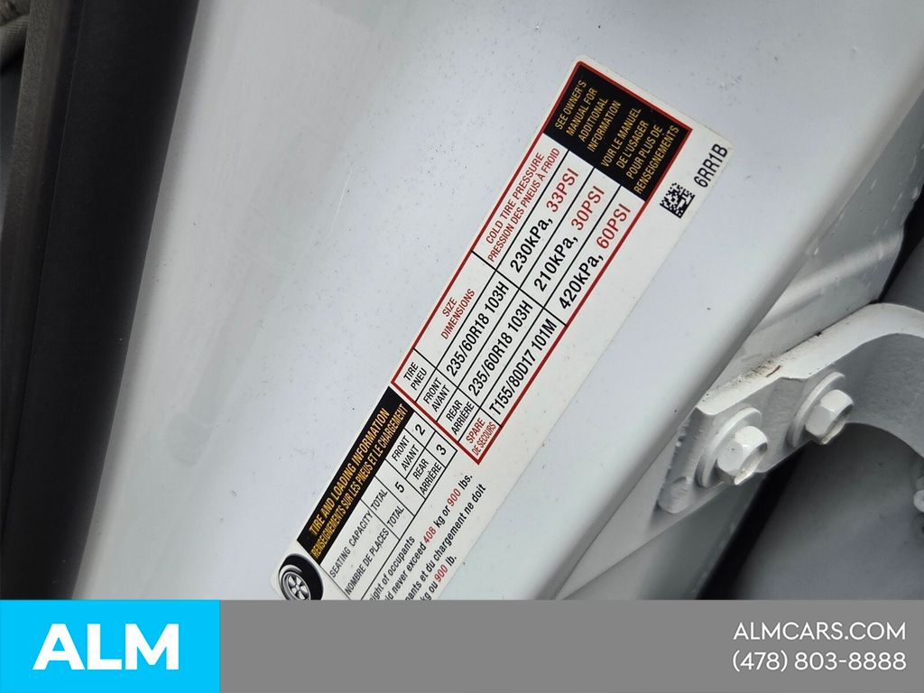 Used 2025 White Nissan SV image 25