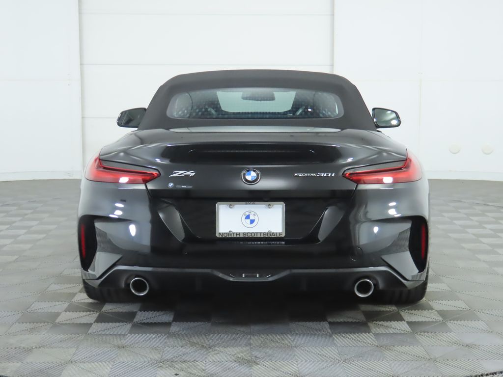 Thumbnail: 2023 BMW Z4 - 14
