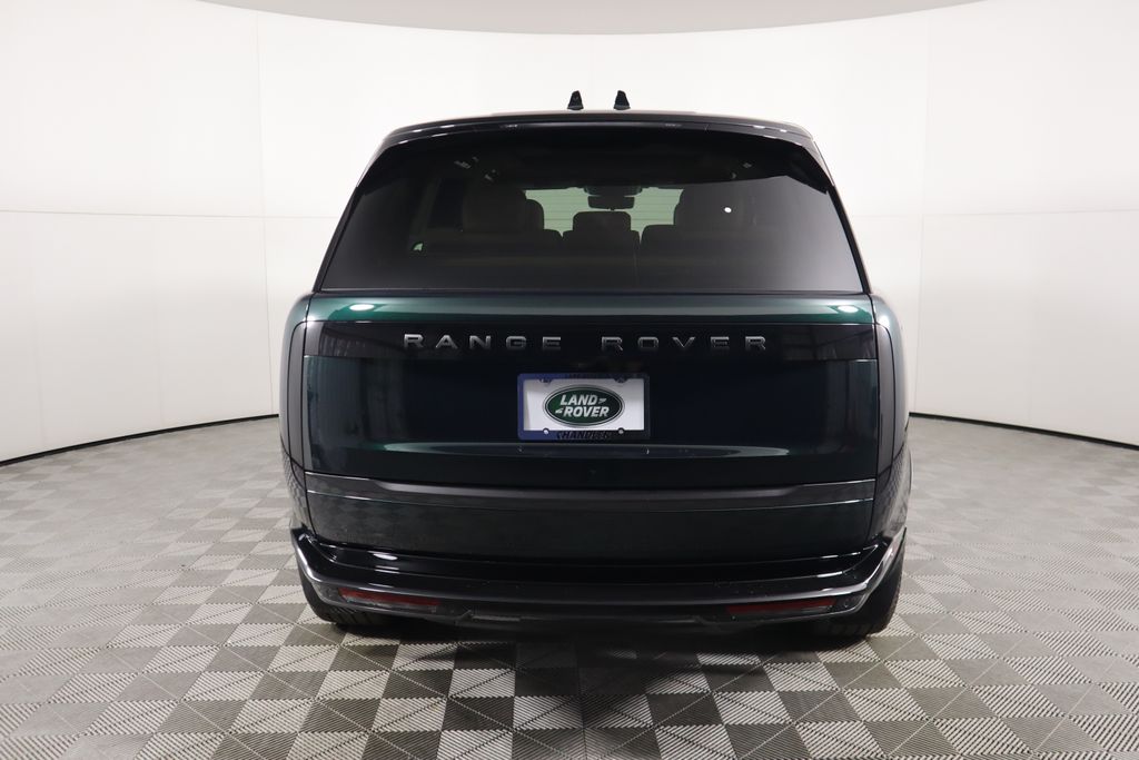 2025 Land Rover Range Rover SE 6