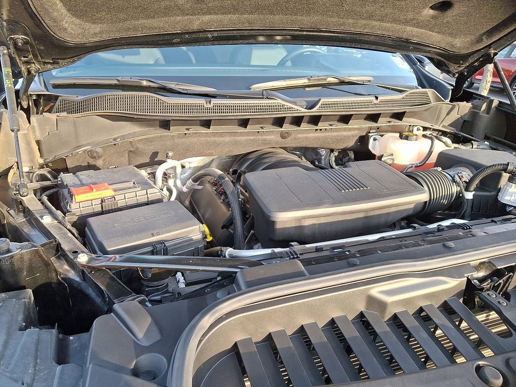 Thumbnail: 2025 Chevrolet Silverado 1500 - 29