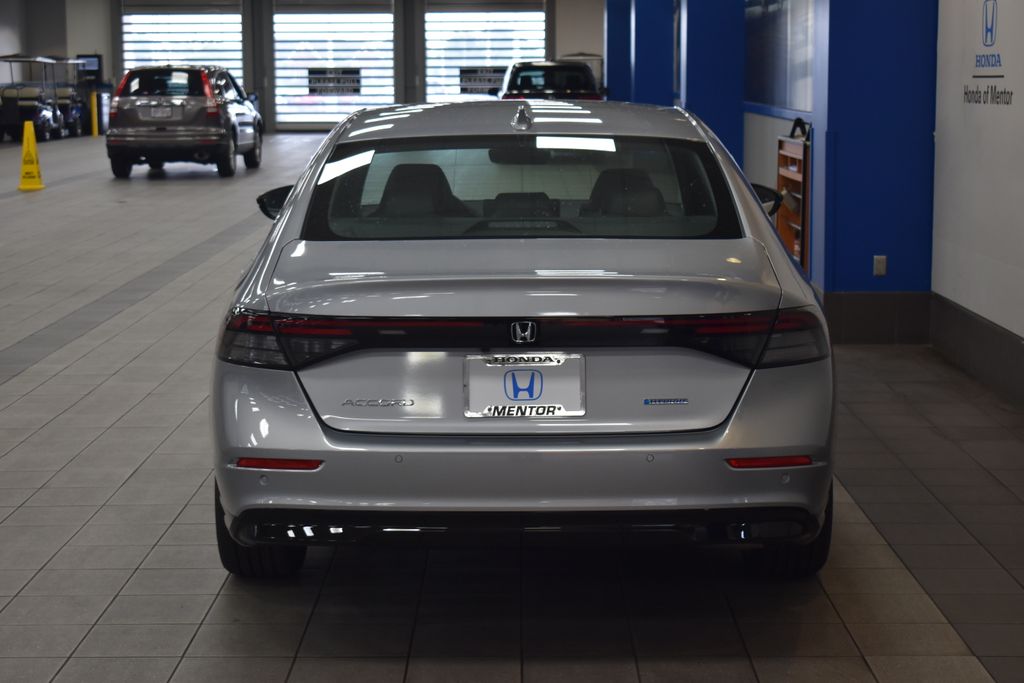 2025 Honda Accord EX-L 6