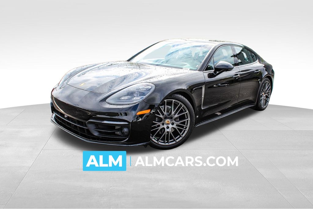 2023 Porsche Panamera 4 Platinum Edition