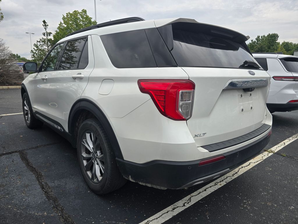 Used 2020 White Ford XLT image 5
