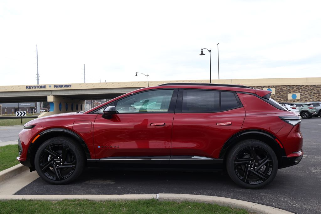 Thumbnail: 2025 Chevrolet Equinox - 11