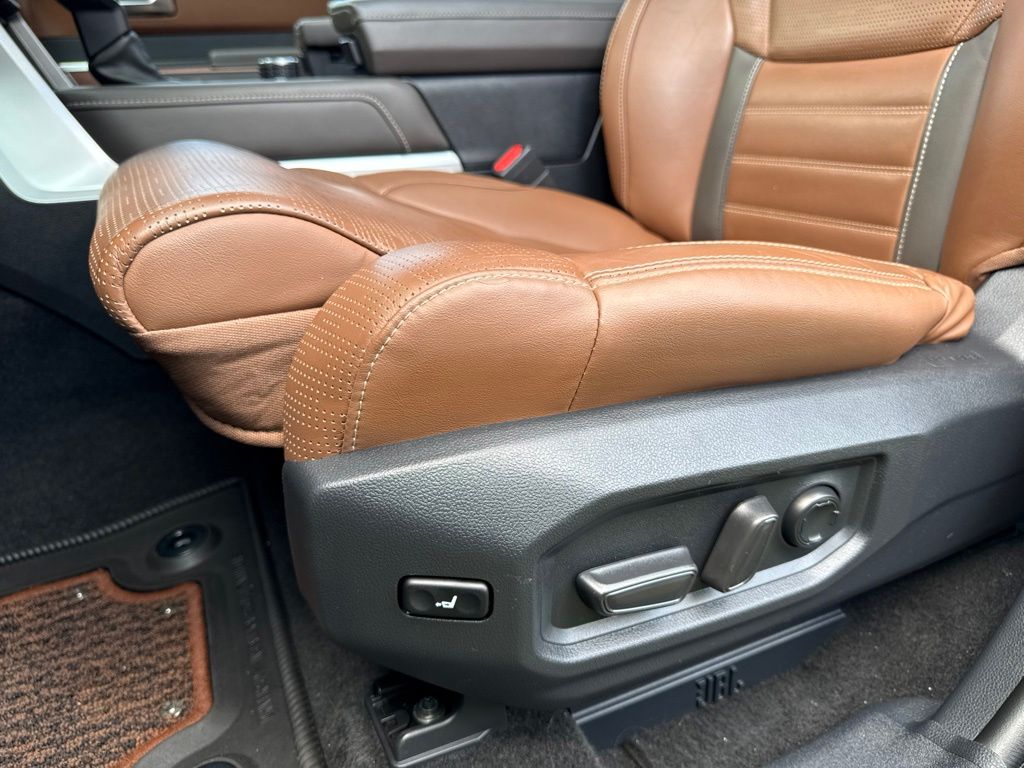 2023 Toyota Tundra 1794 Edition - Photo 8