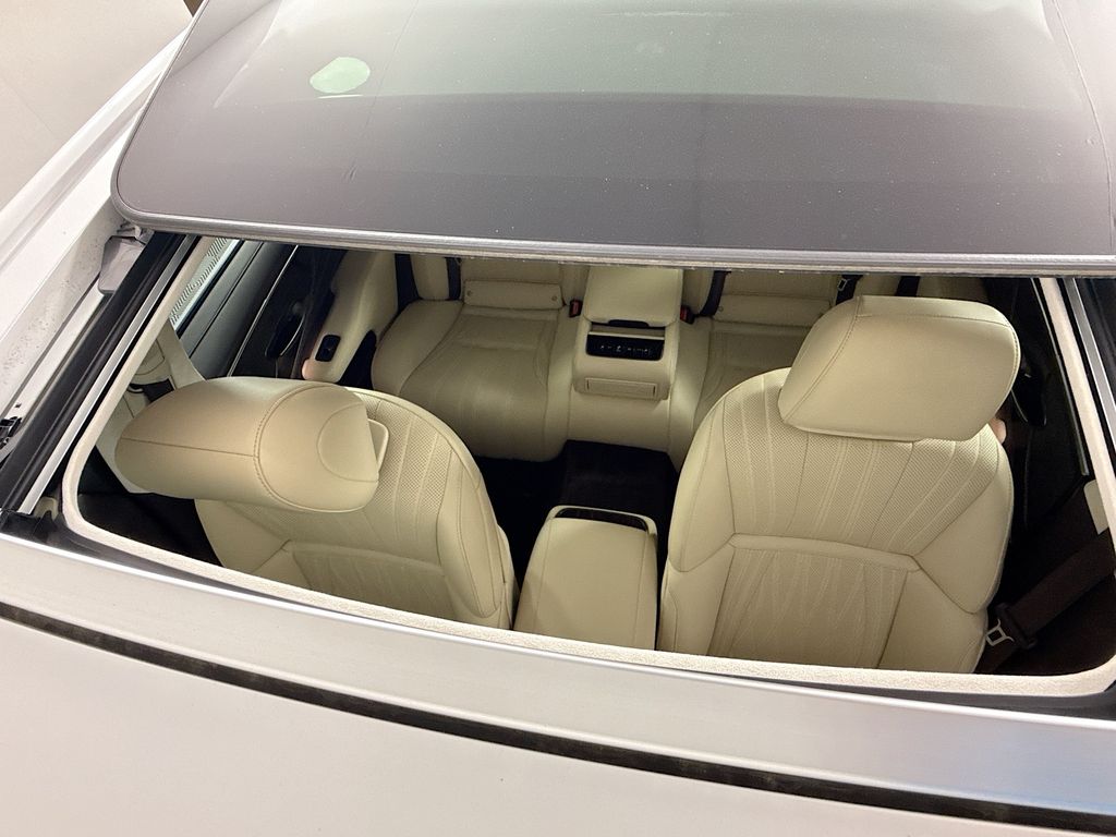 Thumbnail: 2020 Lexus LS - 22