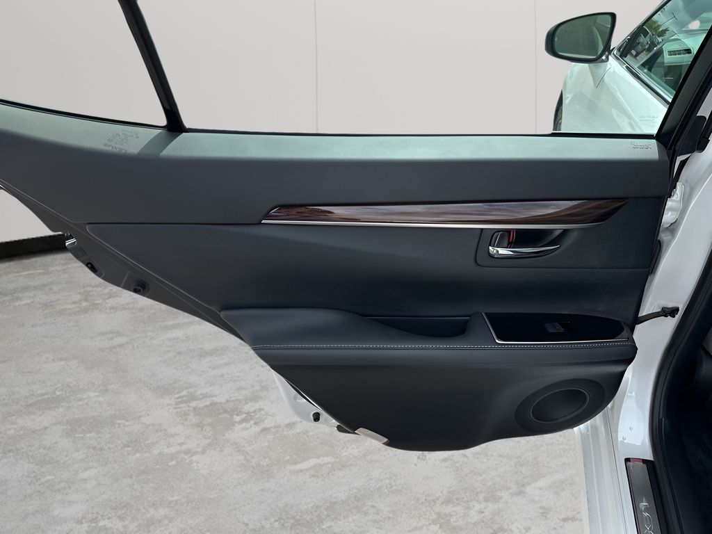 Used Car 2017 Lexus Es  350 For Sale Under $30,000 In Austin, Texas