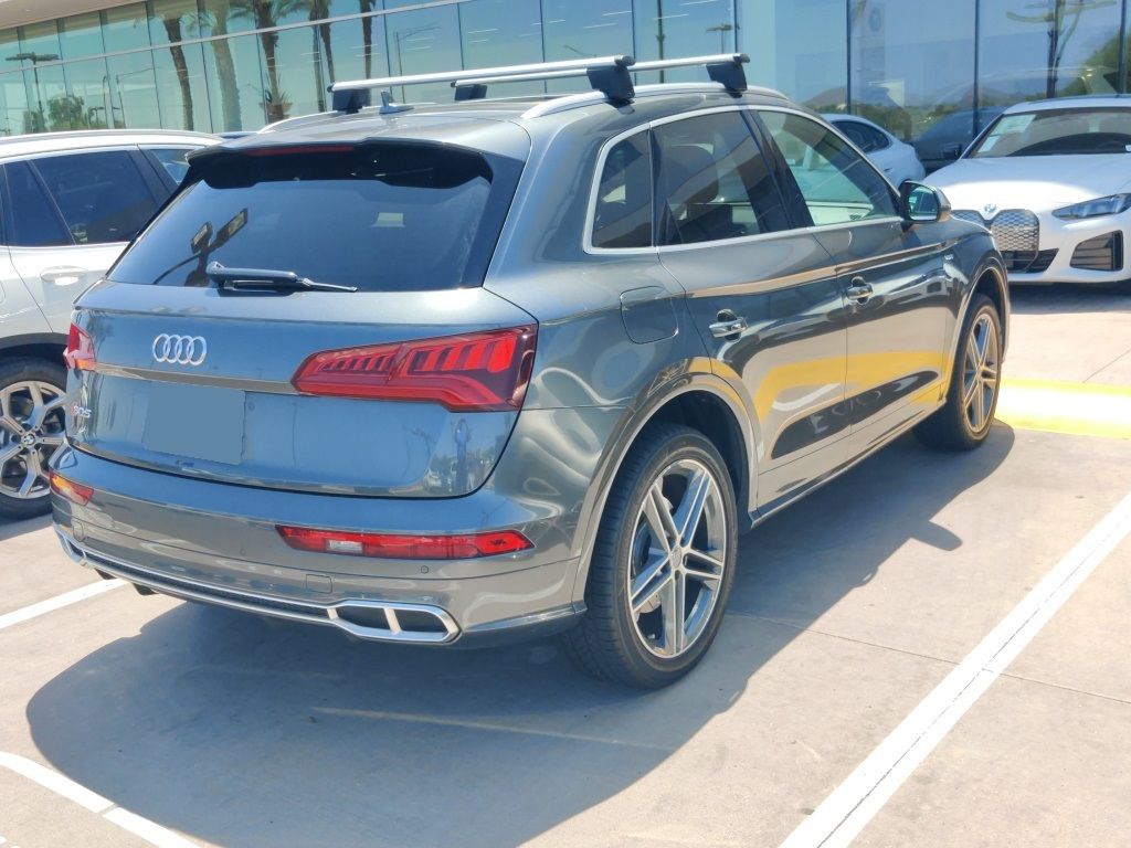 Thumbnail: 2018 Audi SQ5 - 4