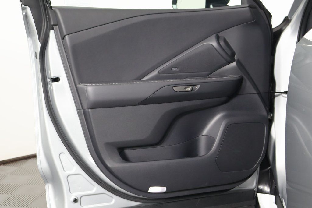 Thumbnail: 2026 Lexus TX - 8