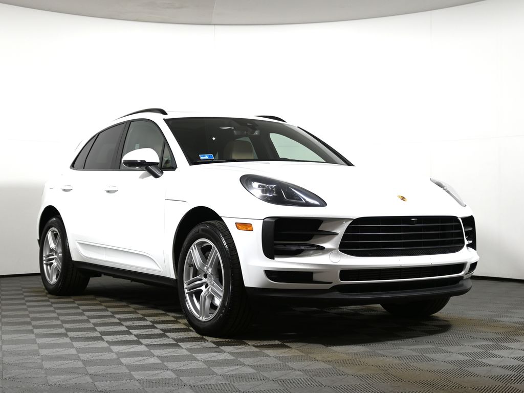 Thumbnail: 2021 Porsche Macan - 9