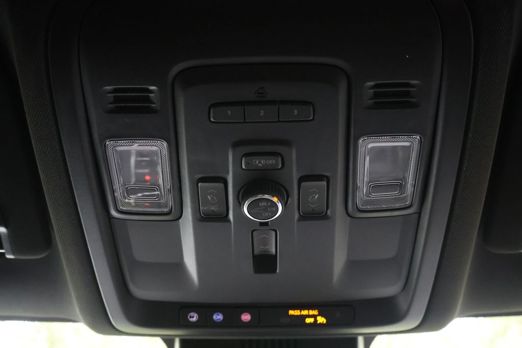 Thumbnail: 2024 Chevrolet Suburban - 25