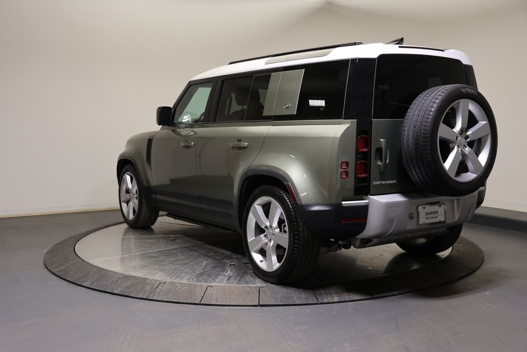 Thumbnail: 2021 Land Rover Defender - 3