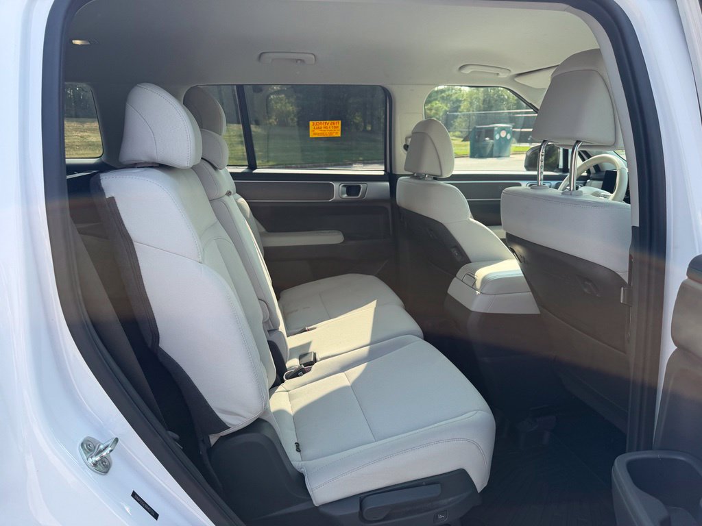 2024 Hyundai Santa Fe SE