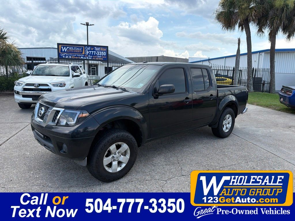 Super Black 2013 Nissan Frontier Pickup Truck 4X2 5-Speed Automatic Overdrive
