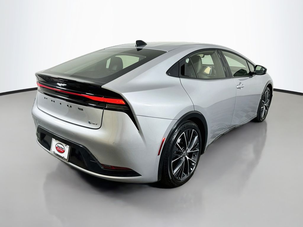 Thumbnail: 2026 Toyota Prius - 5