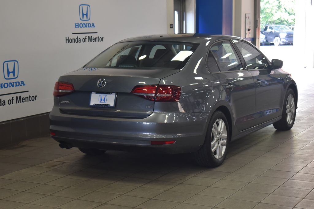 Thumbnail: 2018 Volkswagen Jetta - 6