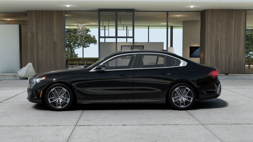Thumbnail: 2026 BMW 5 Series - 4