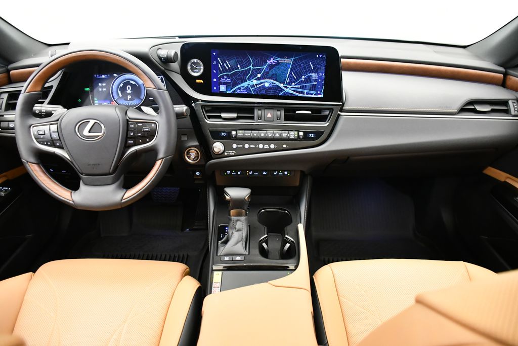 Thumbnail: 2025 Lexus ES - 19