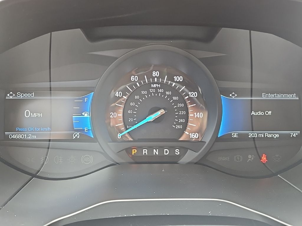 View vehicle photo 7