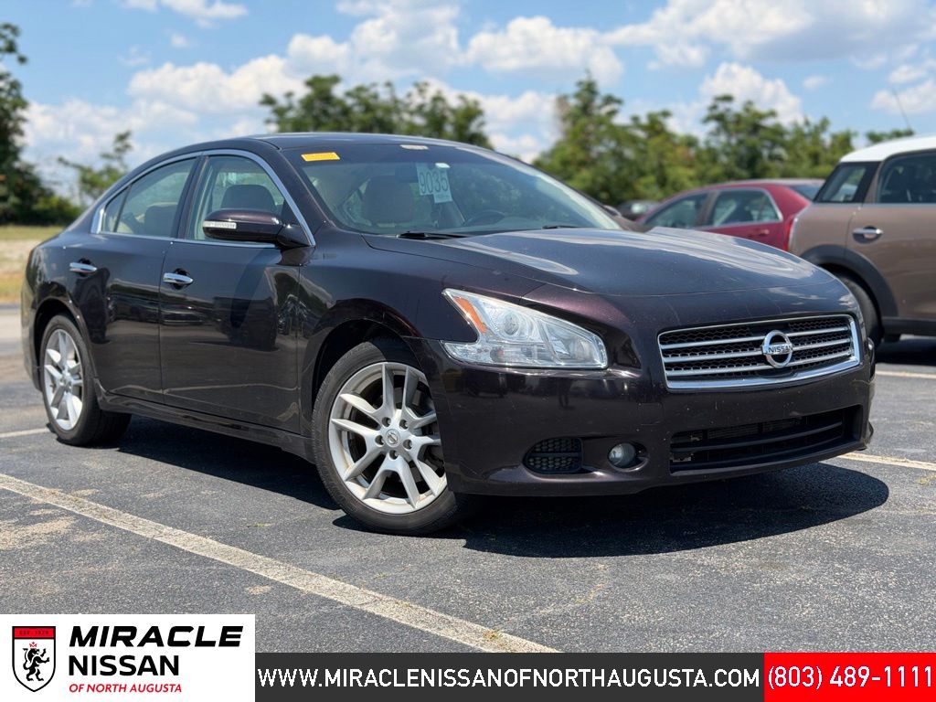 2010 Nissan Maxima 3.5 SV's photo