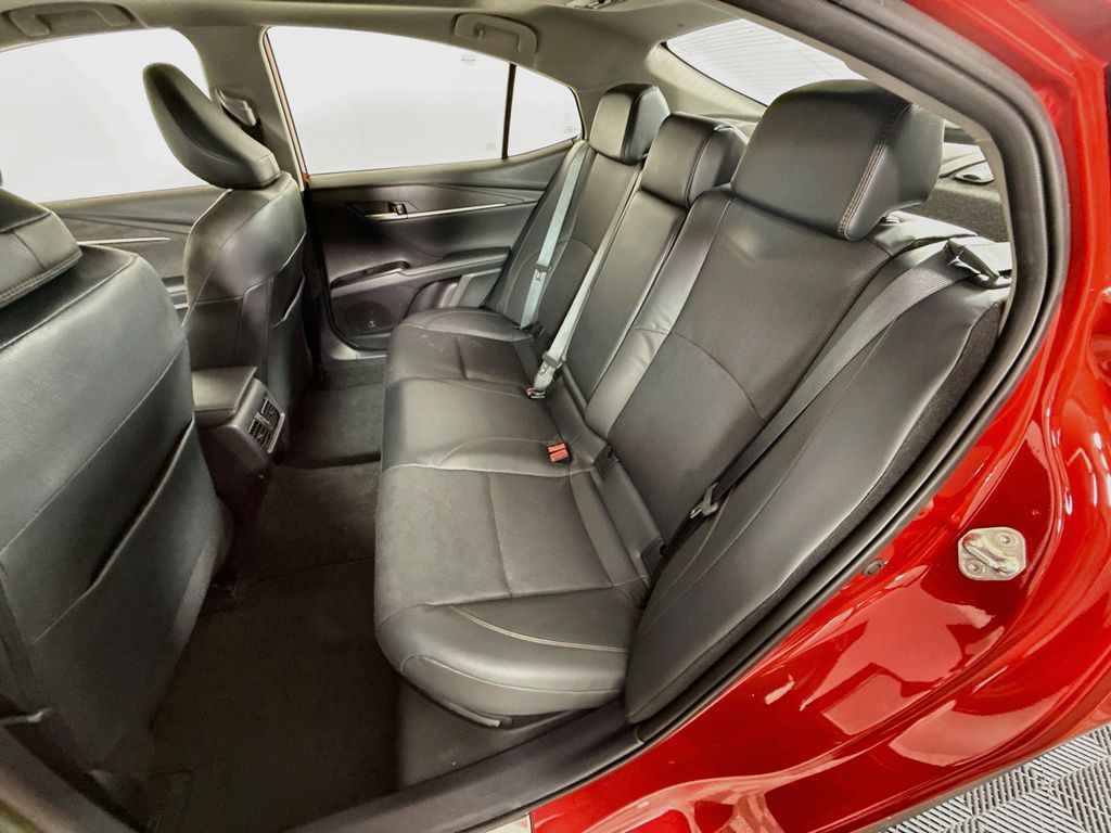 Thumbnail: 2025 Toyota Camry - 26