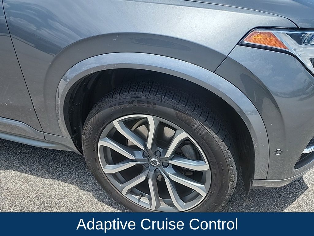2019 Volvo XC90 T6 Momentum
