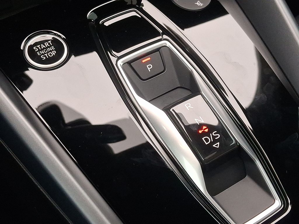 Thumbnail: 2025 Audi A3 - 15