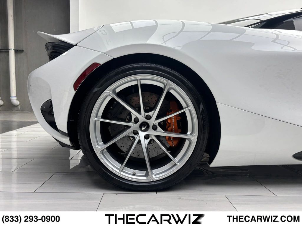2024 McLaren 750S