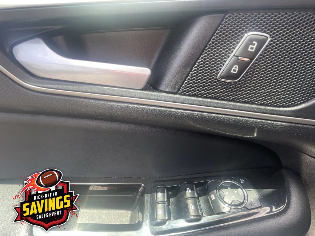 Used 2020 Ford Edge SUV