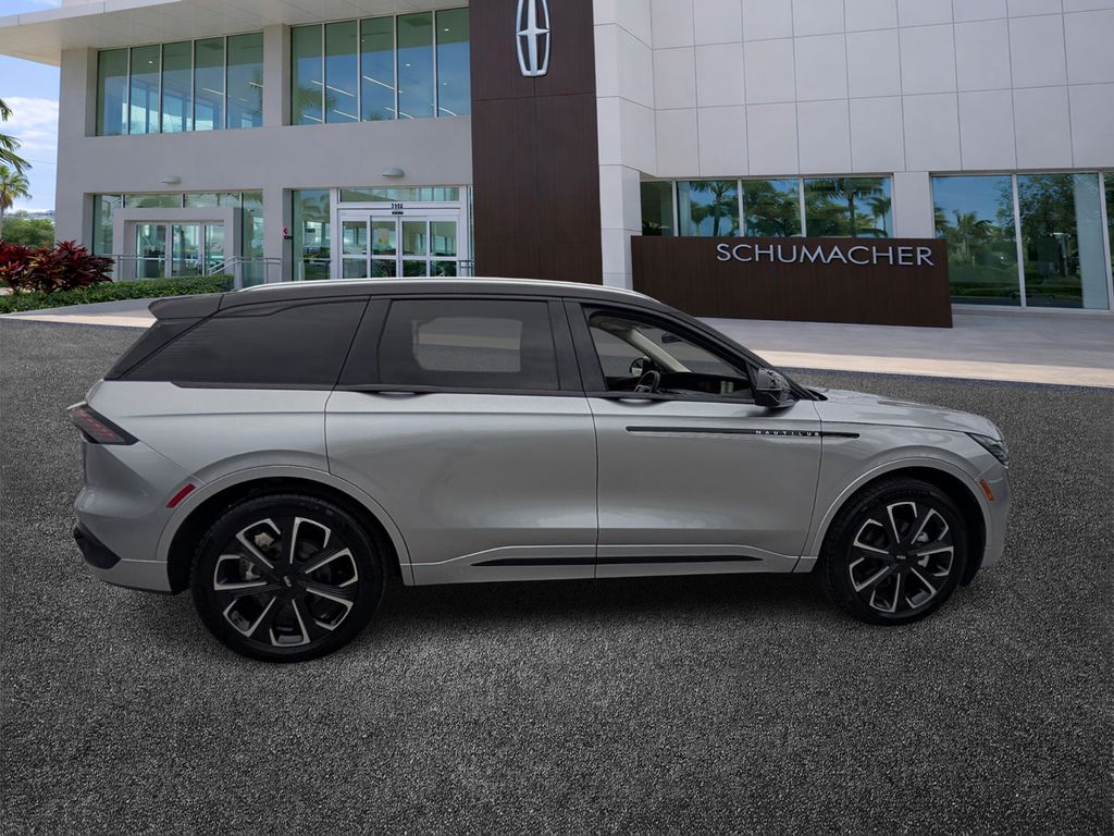 new 2026 Lincoln Nautilus car, priced at $62,424