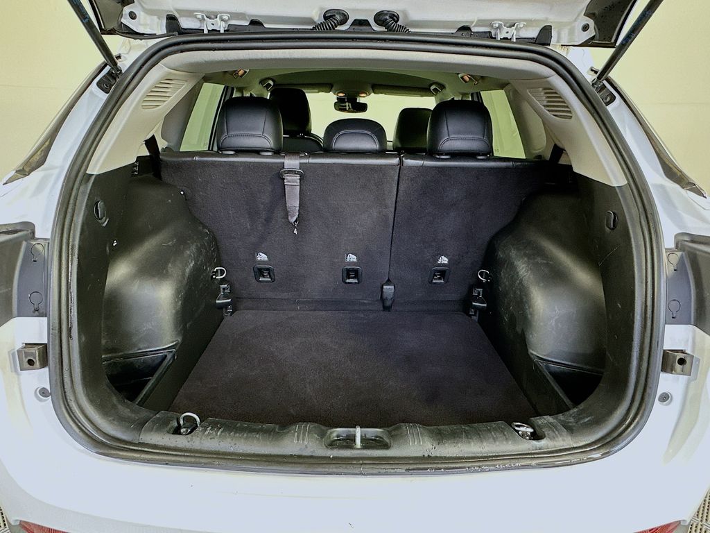 Thumbnail: 2022 Jeep Compass - 25