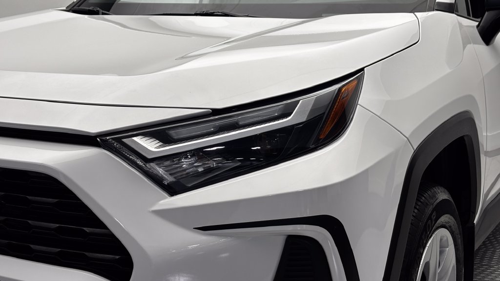 Thumbnail: 2024 Toyota RAV4 - 3