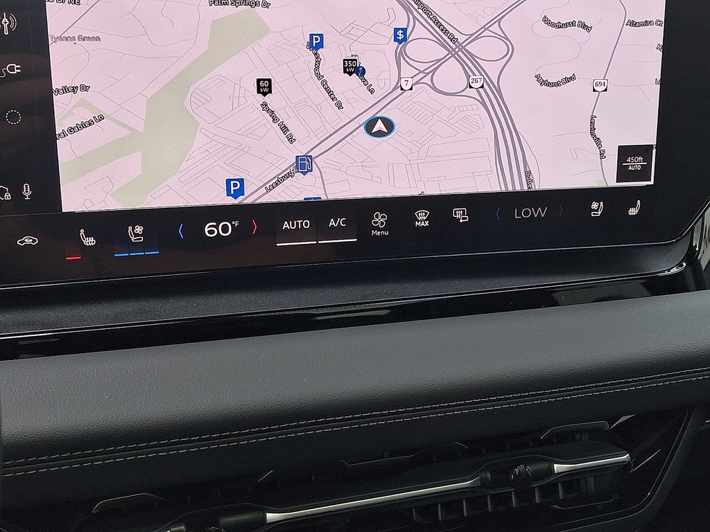 Thumbnail: 2025 Audi Q6 e-tron - 16