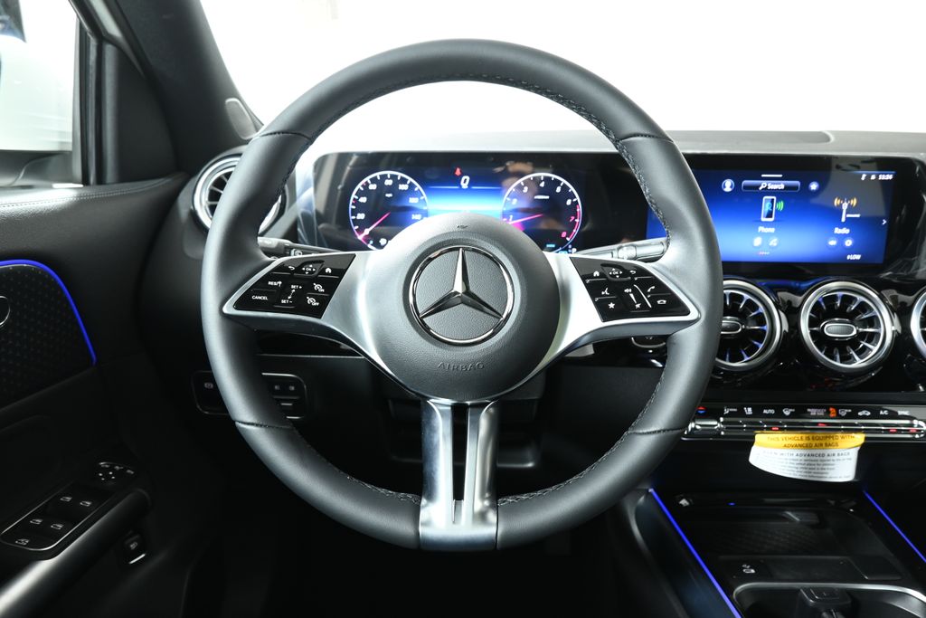 2025 Mercedes-Benz GLA 250 4MATIC 17