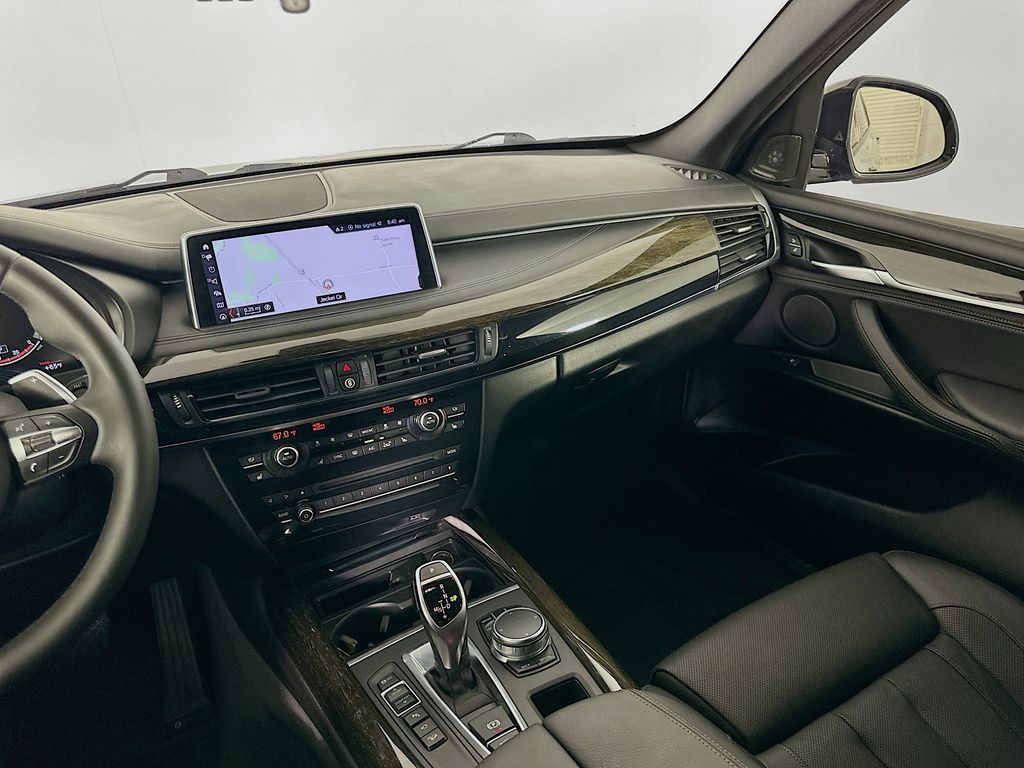 2018 BMW X5 xDrive50i 24