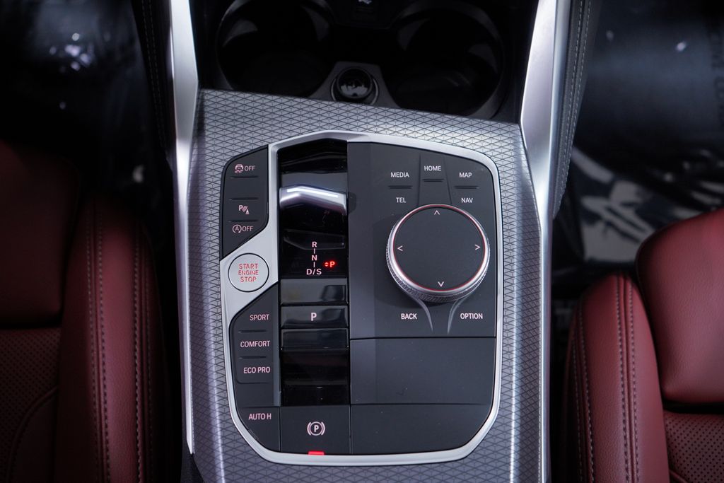 Thumbnail: 2026 BMW 4 Series - 14