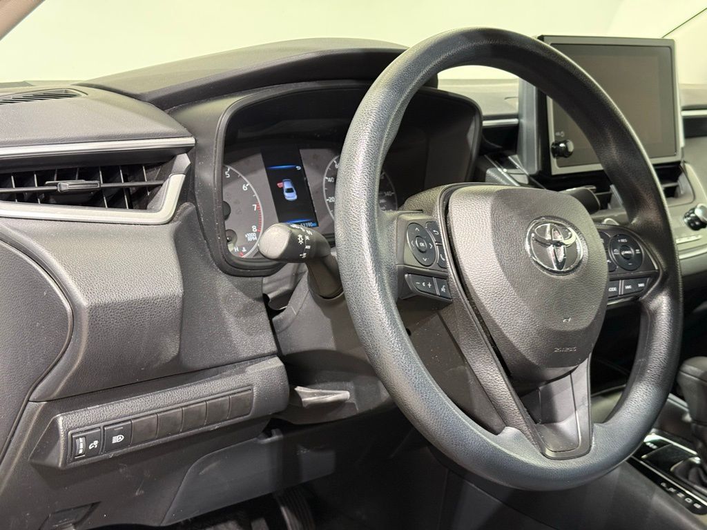 Thumbnail: 2023 Toyota Corolla - 16