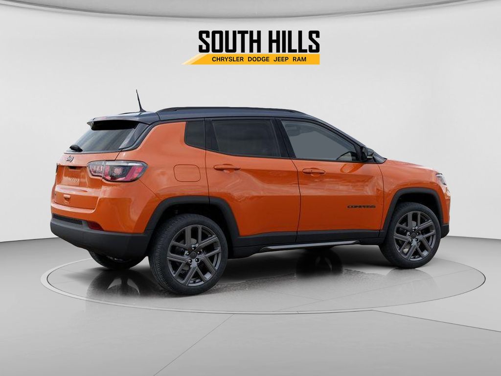 2026 Jeep Compass Limited Orange at South Hills CDJR