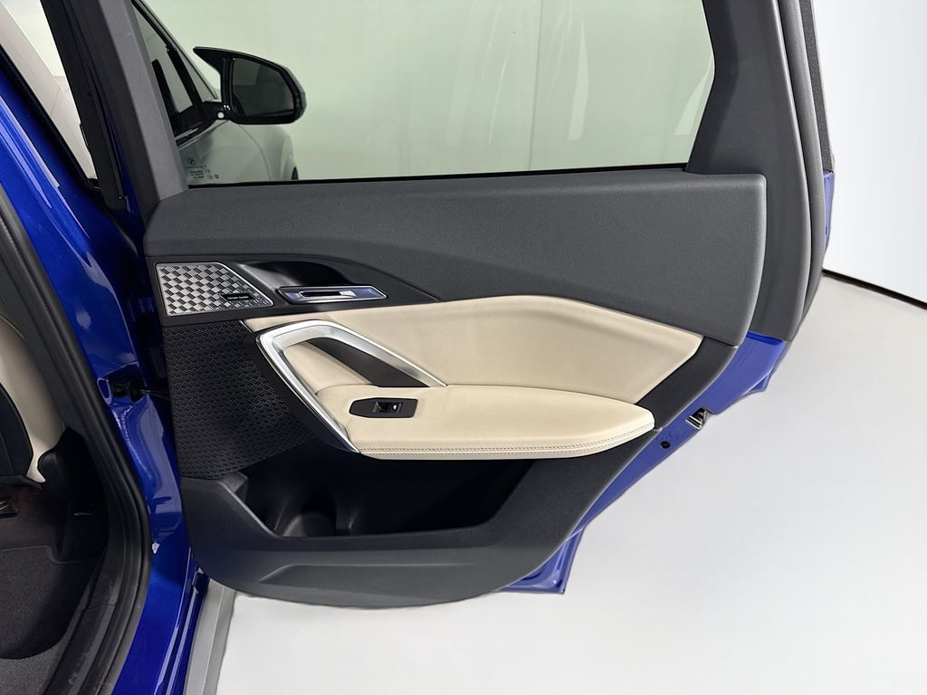Thumbnail: 2024 BMW X1 - 27